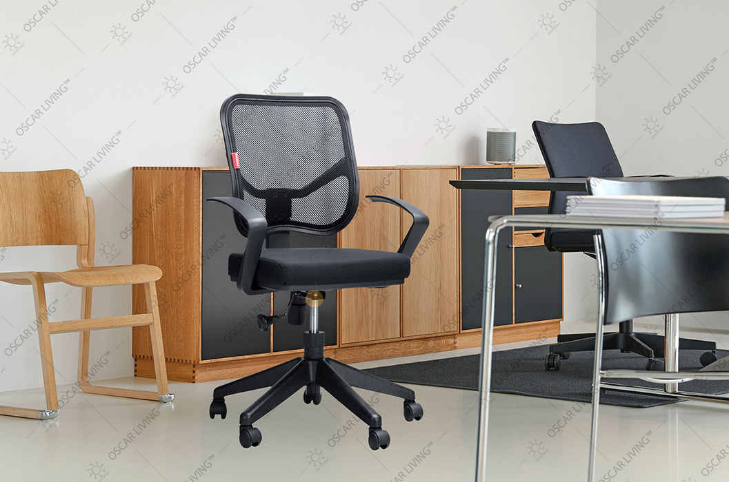 Chairman's Modern Minimalist Office Chair SC2208