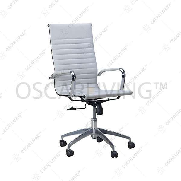 Titan jinsiga hujum Porno mushuk foto it uslubi